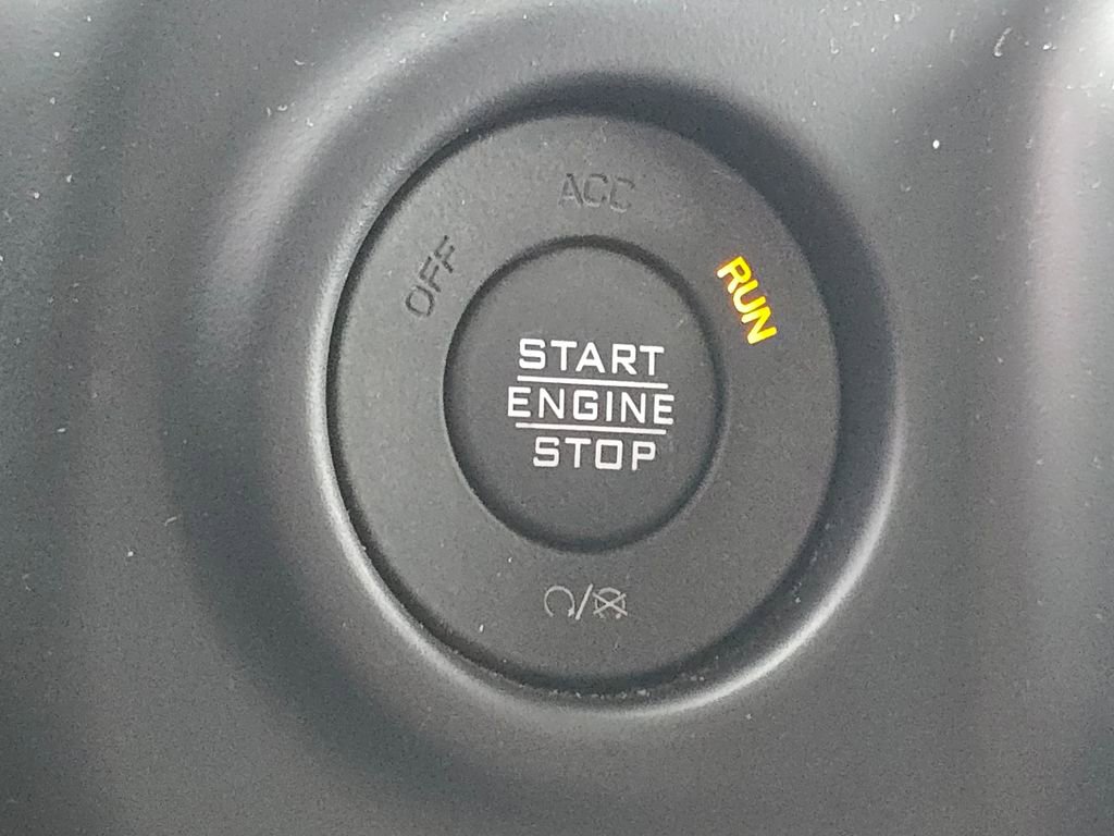 Used 2023 Jeep Wrangler Sport S image 35