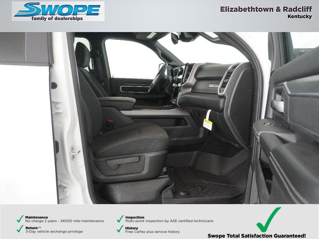 New 2026 RAM 2500 Big Horn AWD/4WD image 10