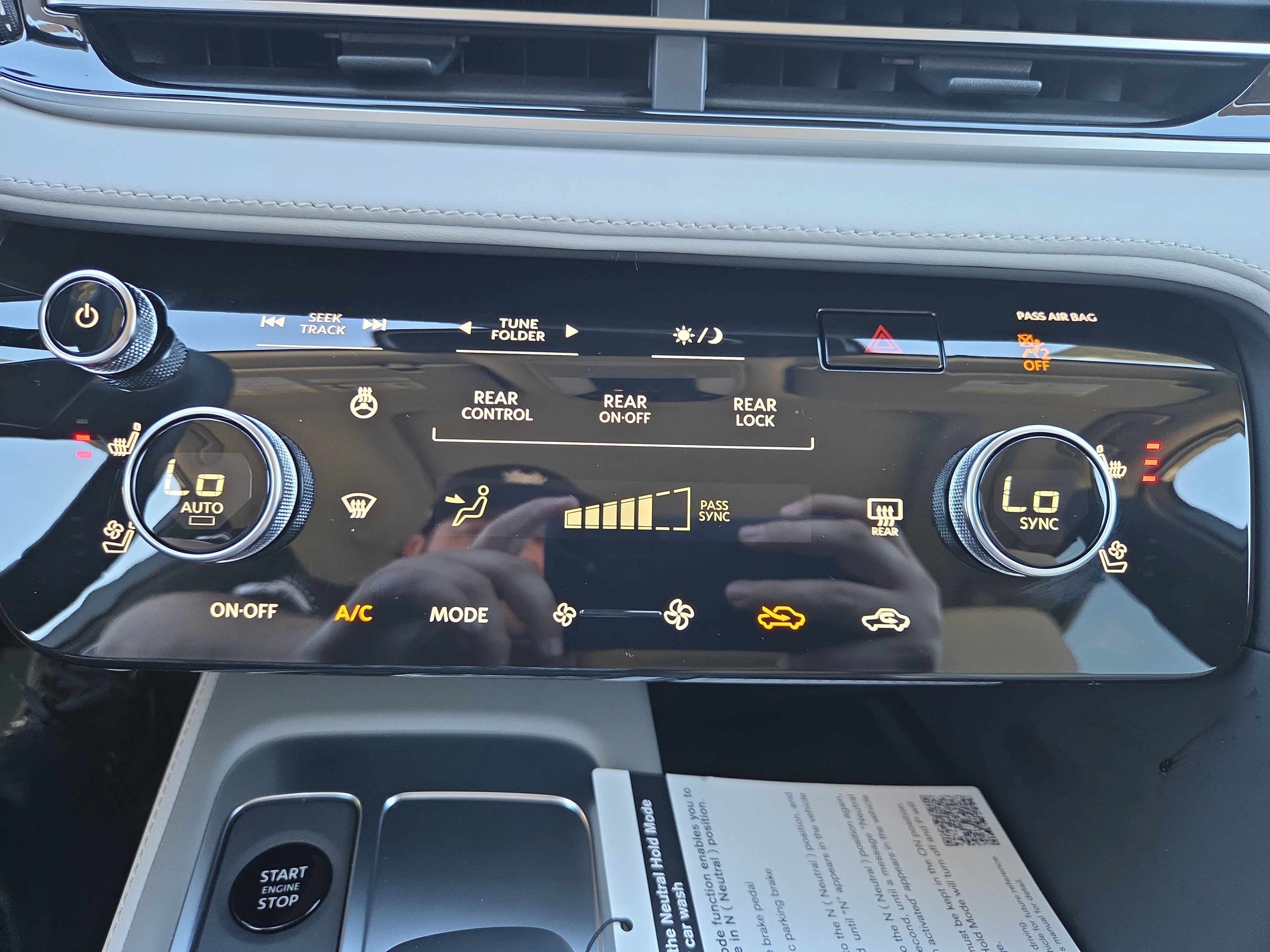 Used 2026 INFINITI QX60 Luxe w/ Cargo Package image 14