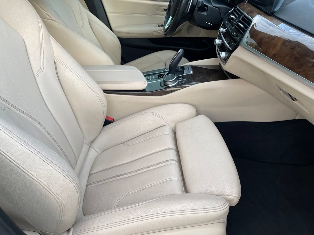 Used 2018 BMW 540i RWD image 27