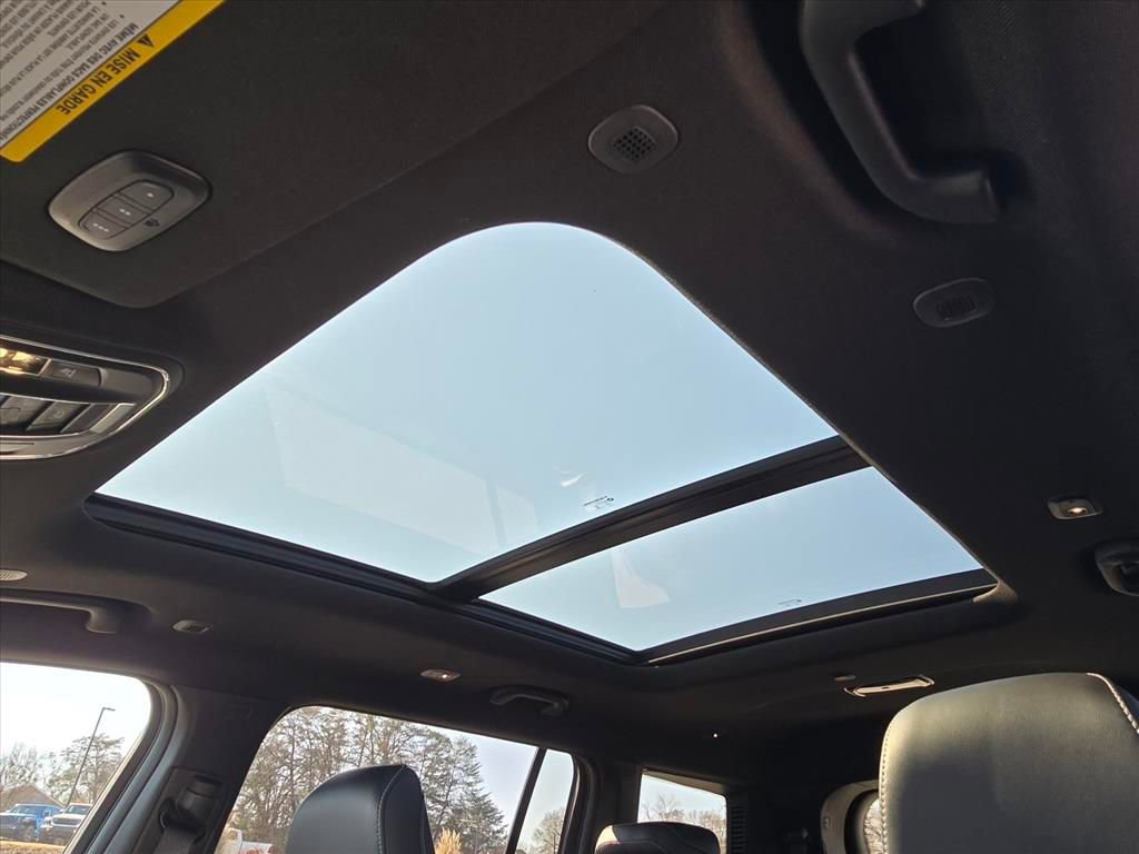 New 2026 Jeep Grand Cherokee L Limited image 8