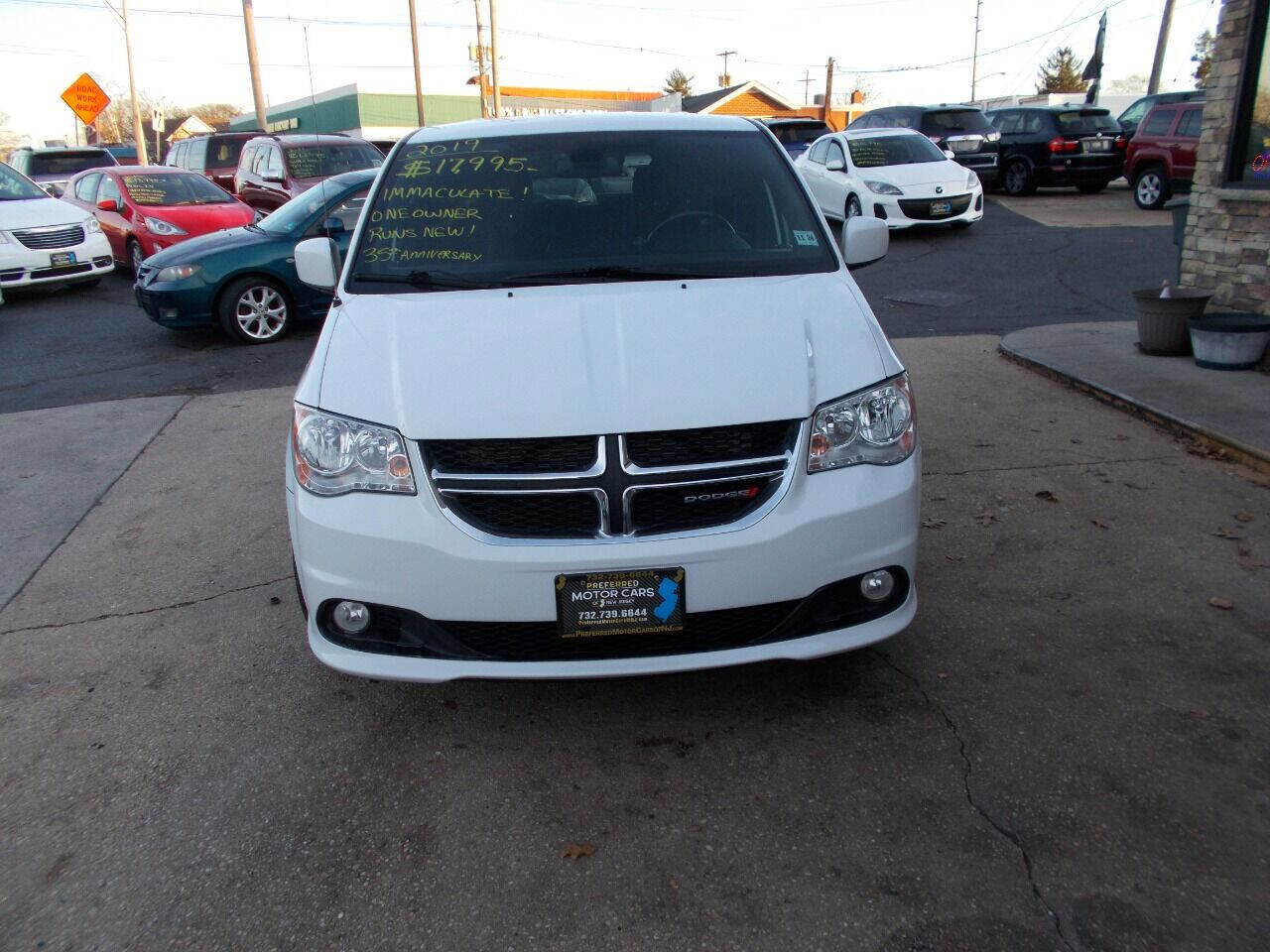 Used 2019 Dodge Grand Caravan SE FWD image 7