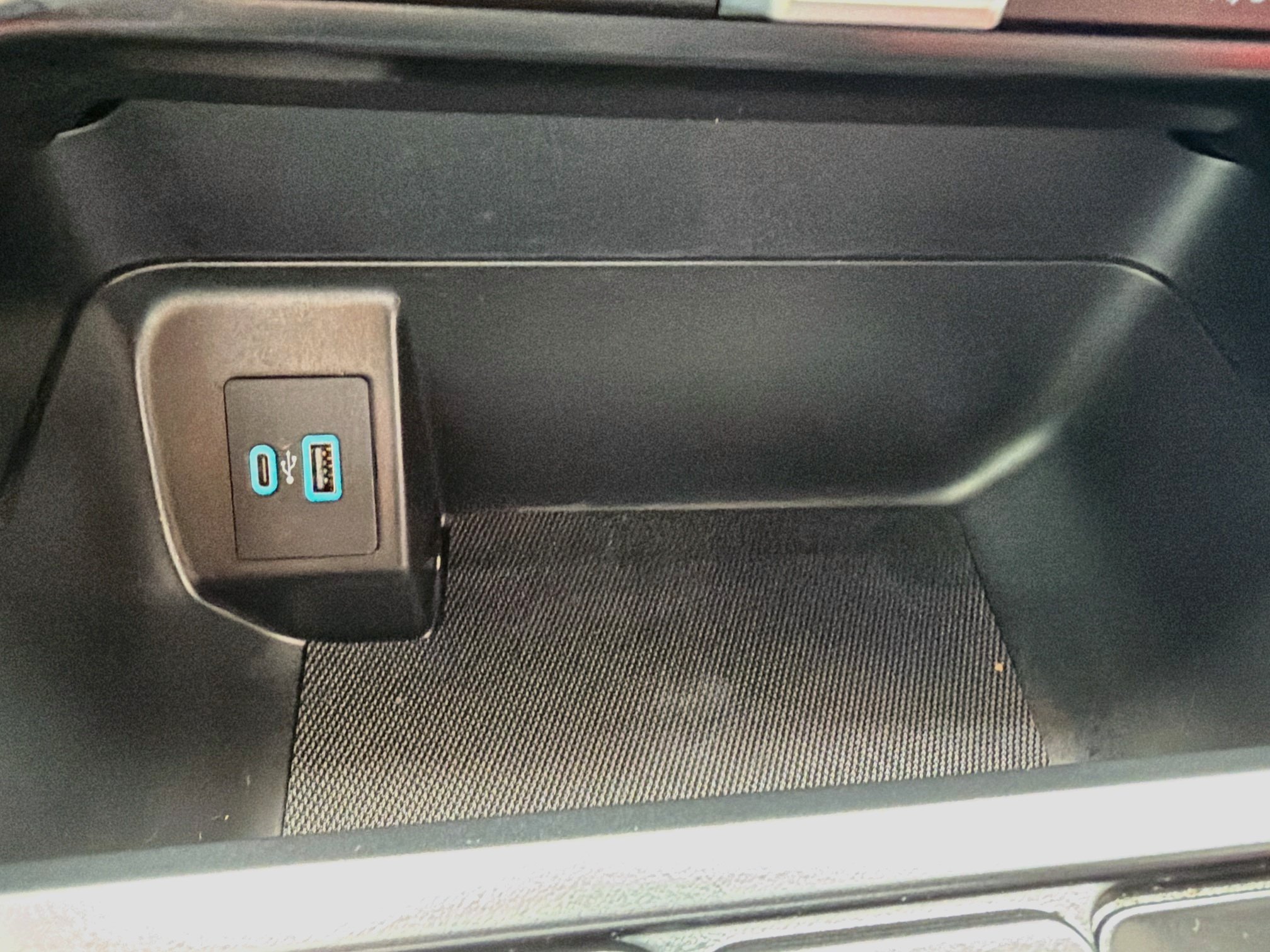 Used 2024 Ford F150 XLT w/ Mobile Office Package RWD image 29