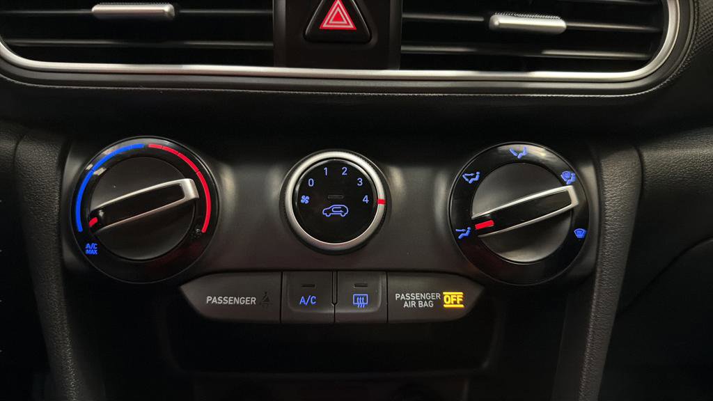 Used 2020 Hyundai Kona SEL image 28