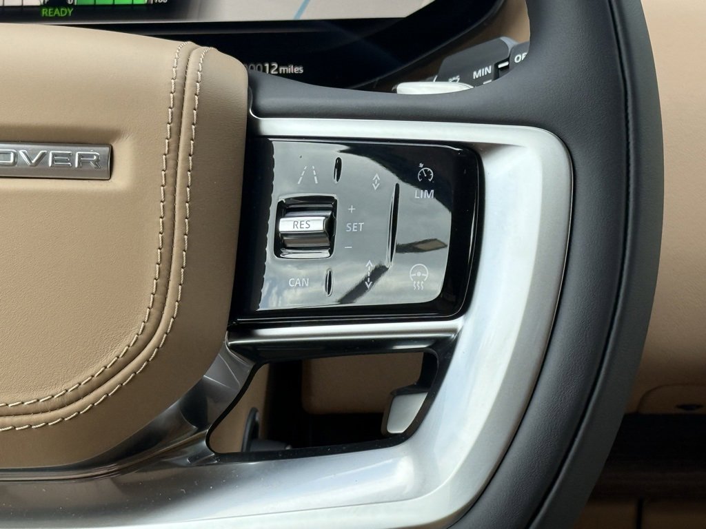 New 2025 Land Rover Range Rover SE image 20