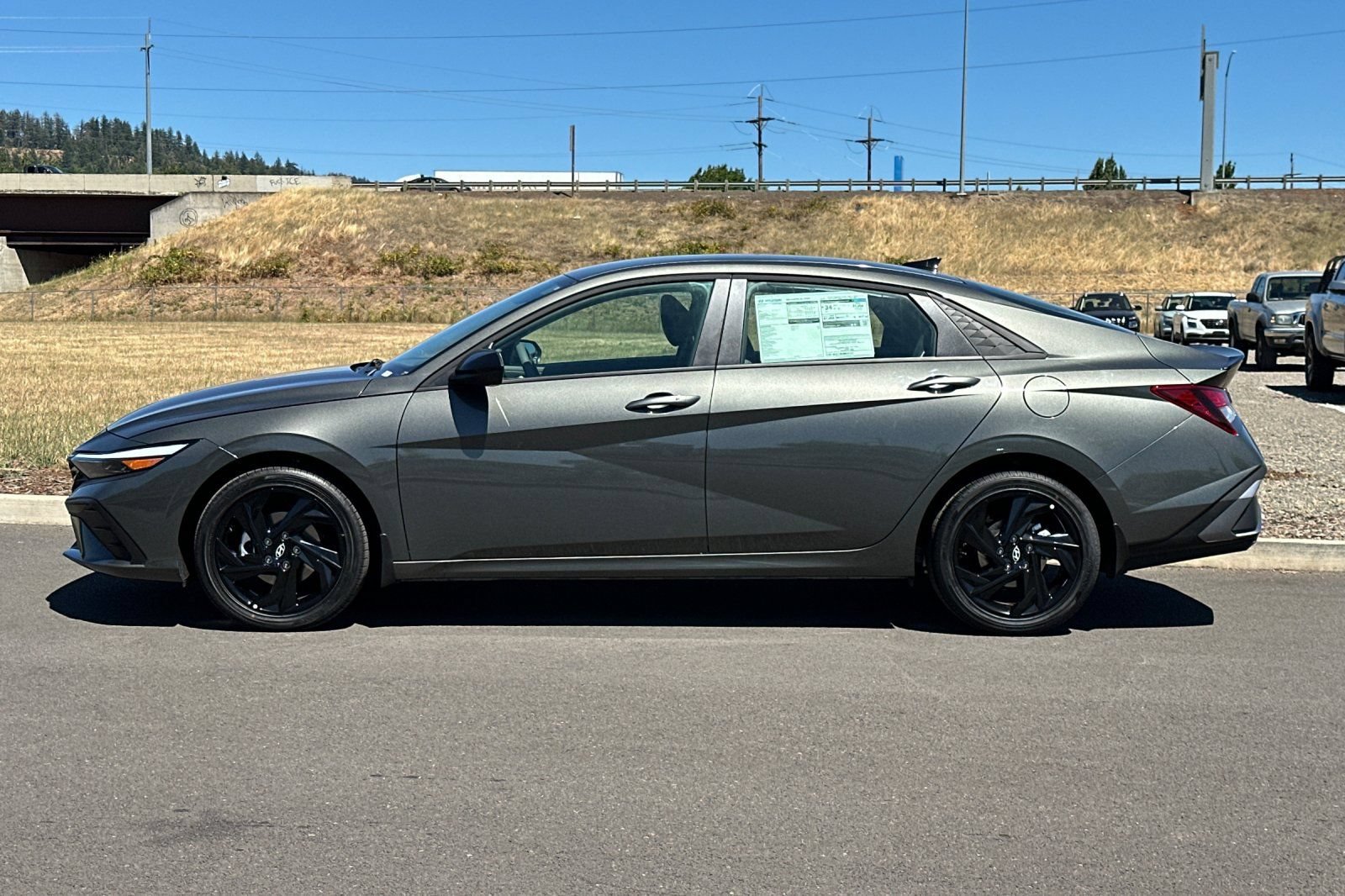 New 2026 Hyundai Elantra SEL Sport FWD image 6