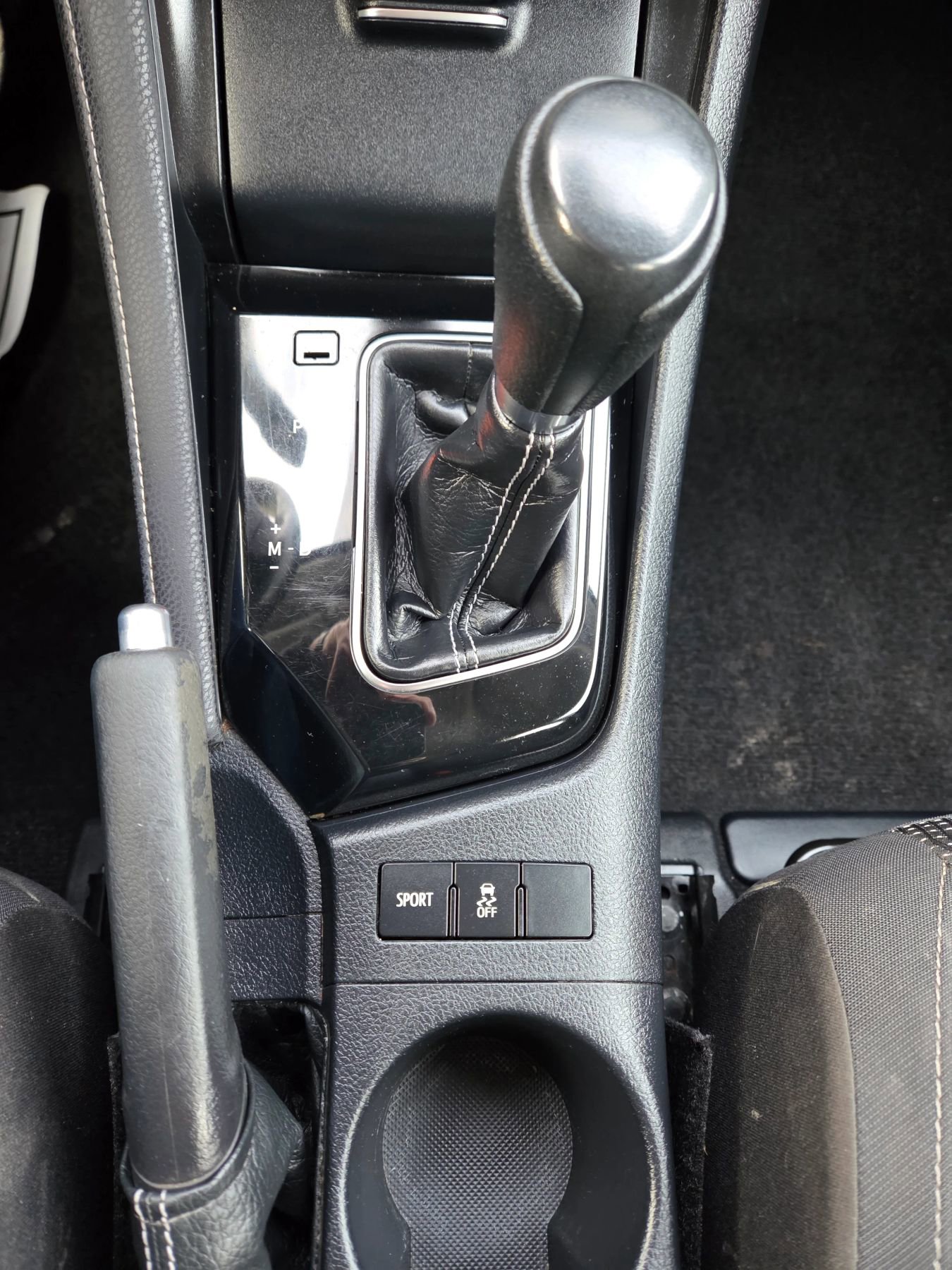 Used 2017 Toyota Corolla iM w/ Carpet Mat Package image 10