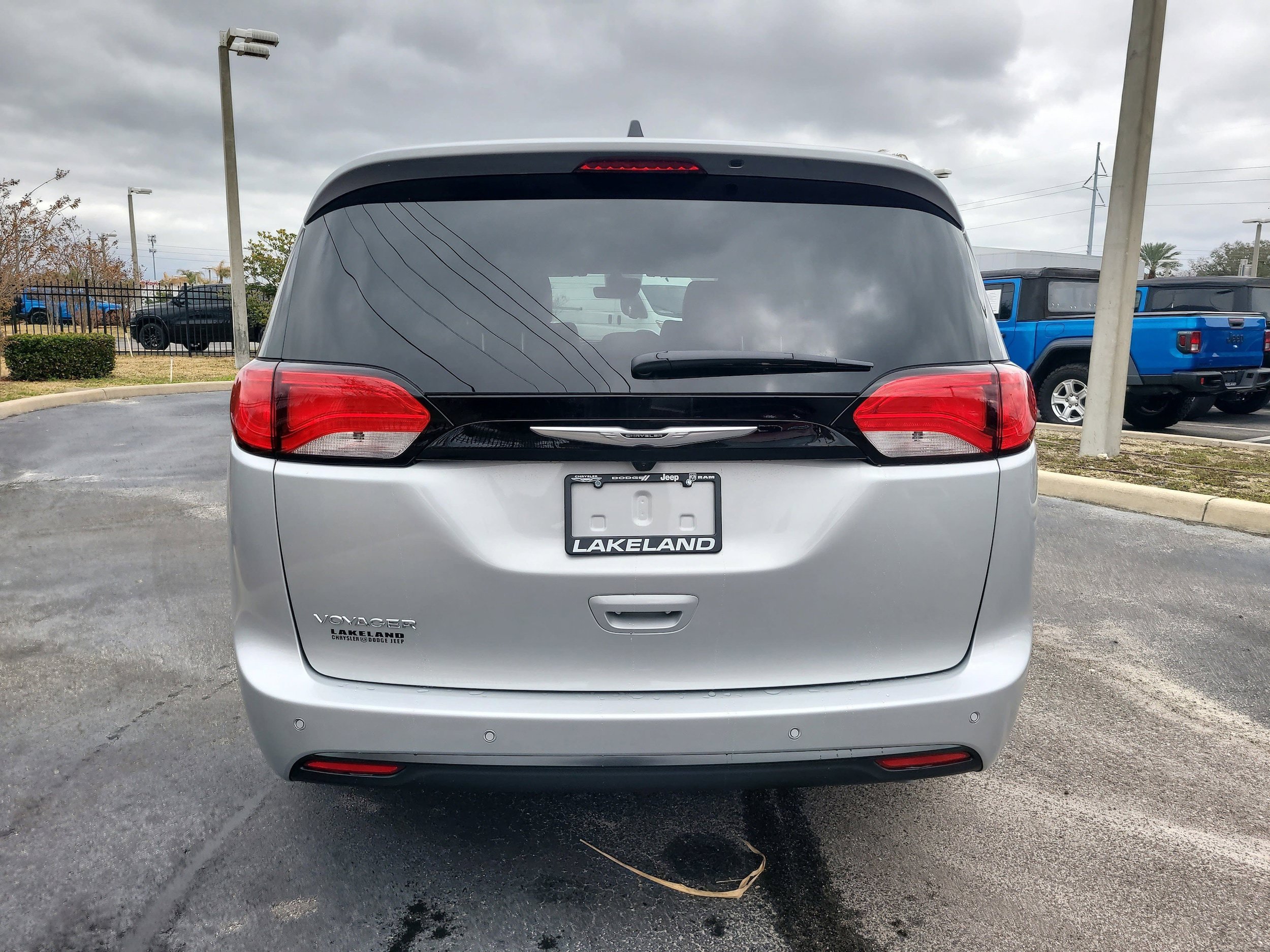 New 2026 Chrysler Voyager LX FWD image 7