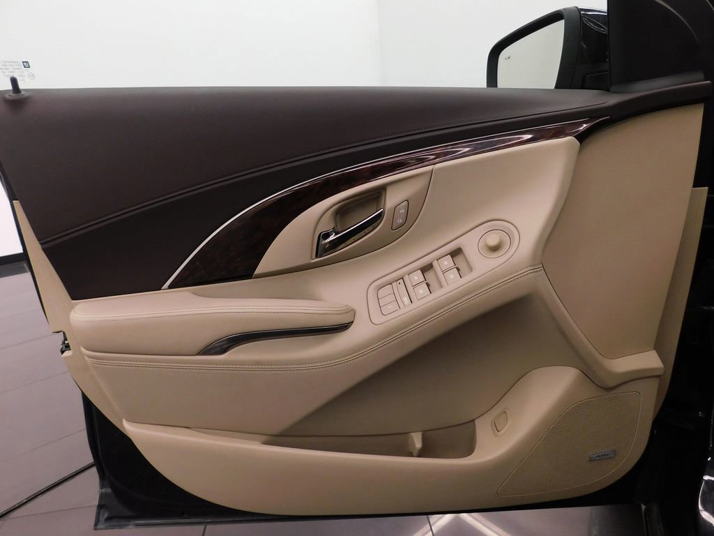 Used 2014 Buick LaCrosse Premium w/ Driver Confidence Package image 12