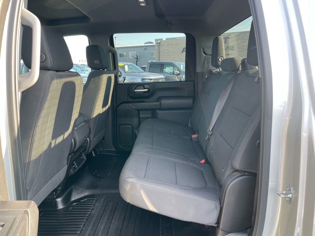 Used 2023 GMC Sierra 2500 Pro w/ Convenience Package AWD/4WD image 9