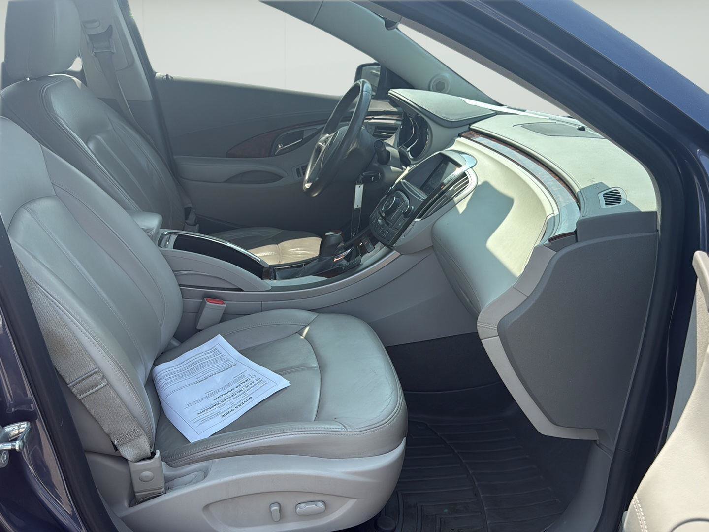 Used 2013 Buick LaCrosse Leather FWD image 16