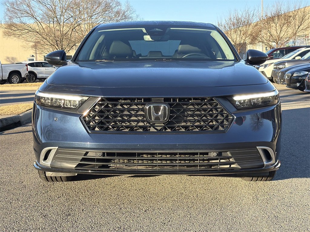 Used 2024 Honda Accord Touring image 8