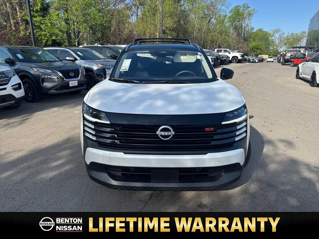 Used 2025 Nissan Kicks SR w/ SR Premium Package image 10