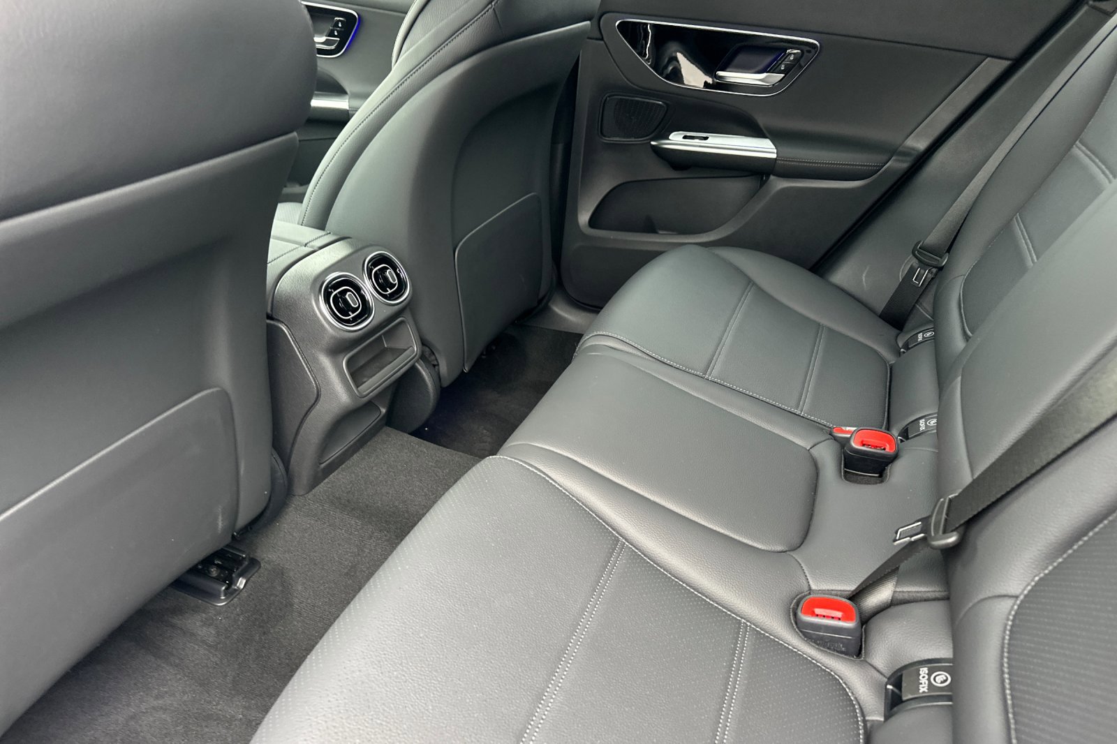 New 2026 Mercedes-Benz GLC 300 4MATIC image 12