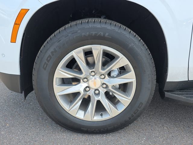 New 2026 Chevrolet Tahoe Premier w/ Sun And Tow Package AWD/4WD image 9