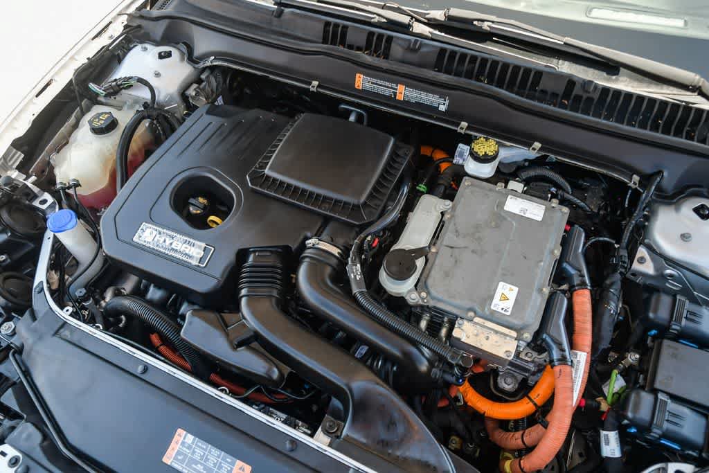Used 2019 Ford Fusion SE FWD image 28