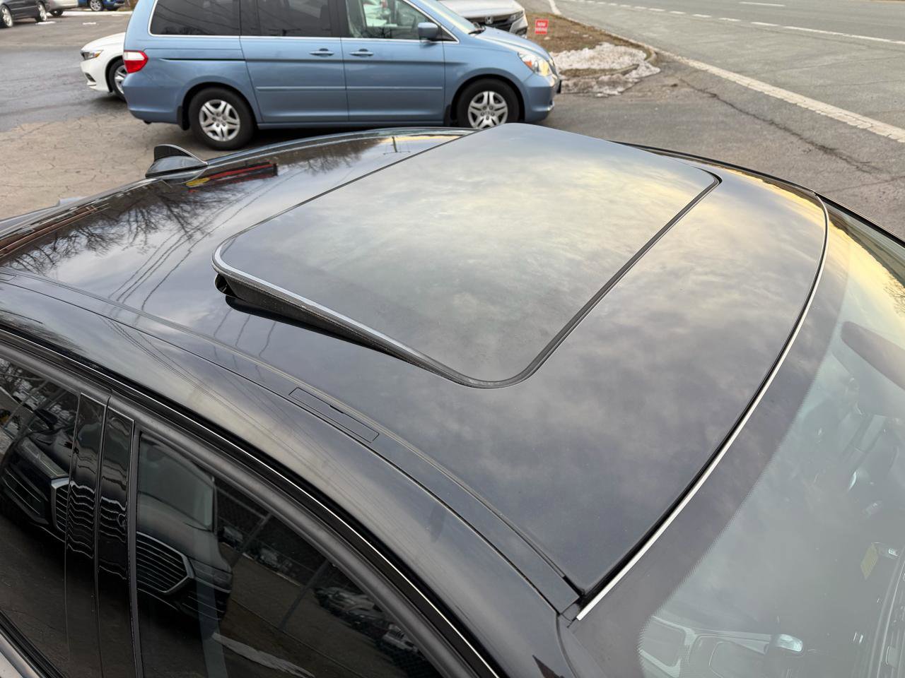 Used 2010 BMW 335i Sedan image 9