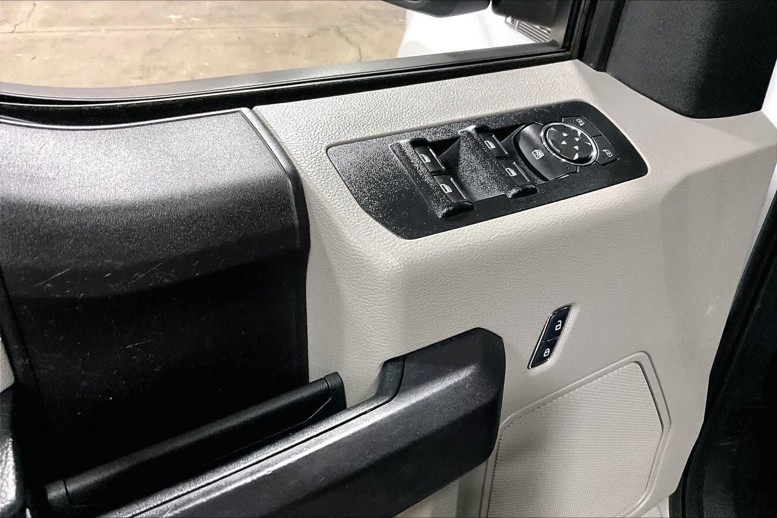 Used 2018 Ford F150 XL w/ Equipment Group 101A Mid AWD/4WD image 31