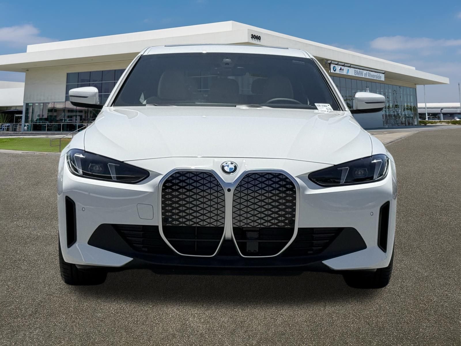 New 2026 BMW i4 eDrive40 w/ Premium Package RWD image 3