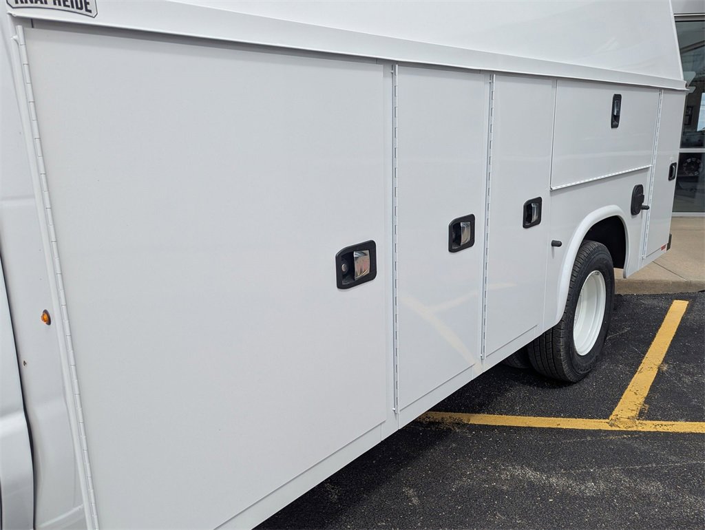 New 2025 Ford E-350 and Econoline 350 Super Duty w/ Power Equipment Group image 5