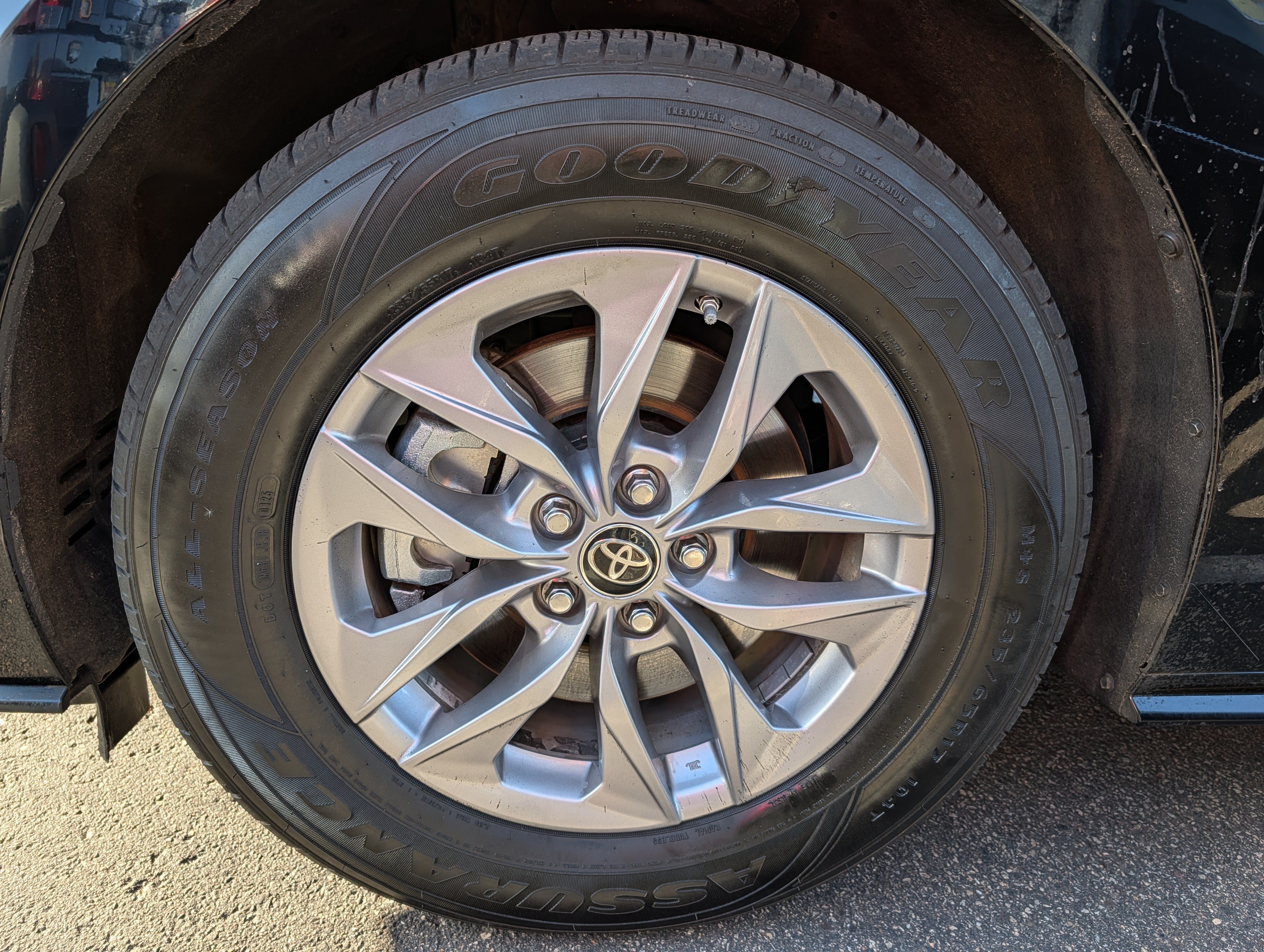 Used 2022 Toyota Sienna LE FWD image 15