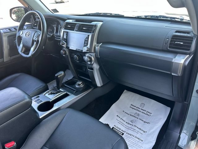 Used 2023 Toyota 4Runner TRD Sport AWD/4WD image 32