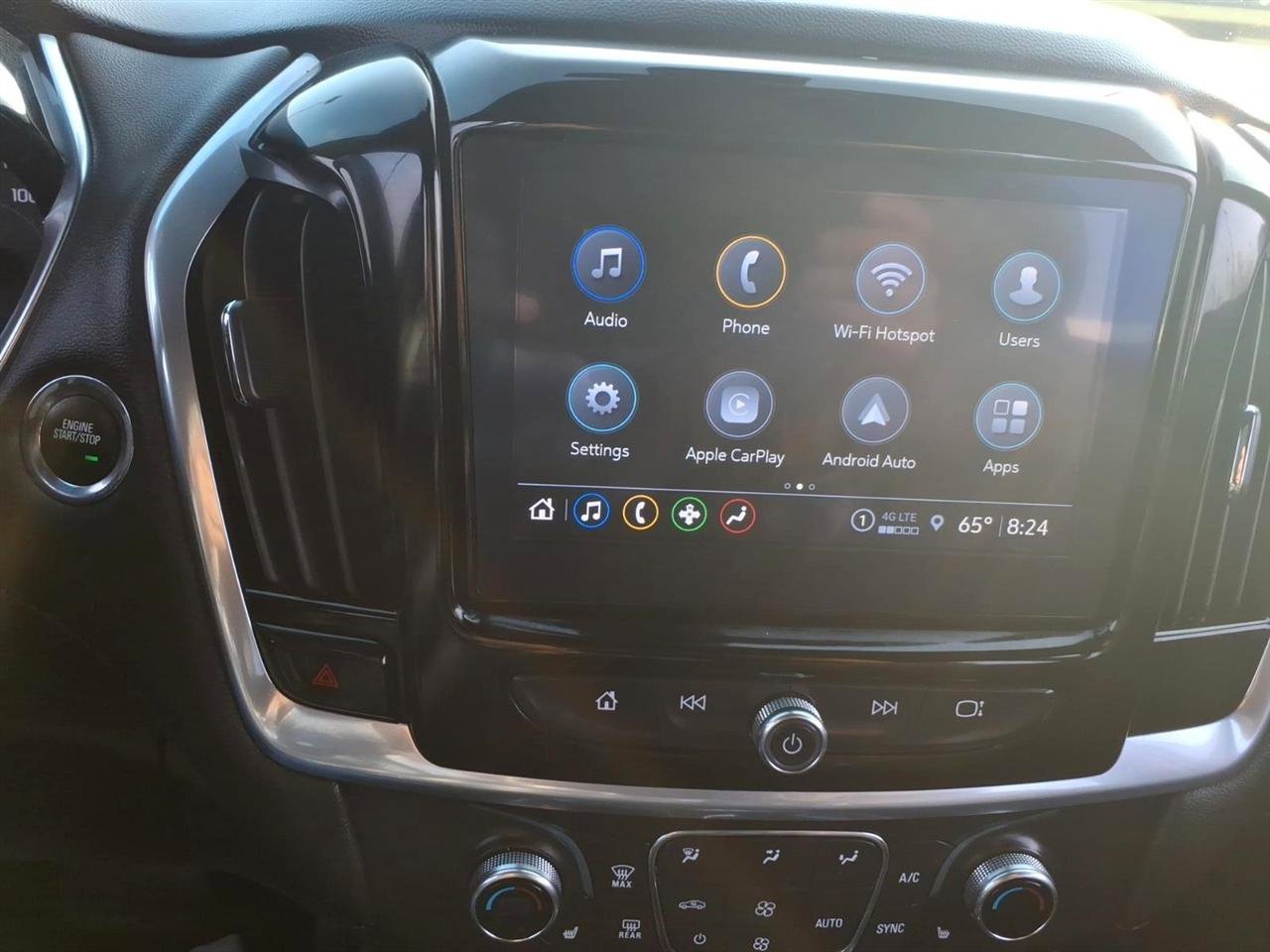 Used 2023 Chevrolet Traverse LT FWD image 16