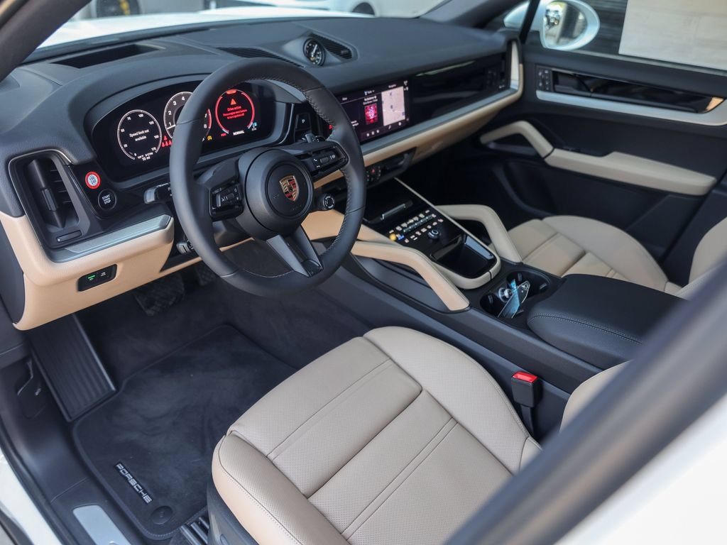 New 2026 Porsche Cayenne Coupe AWD/4WD image 4