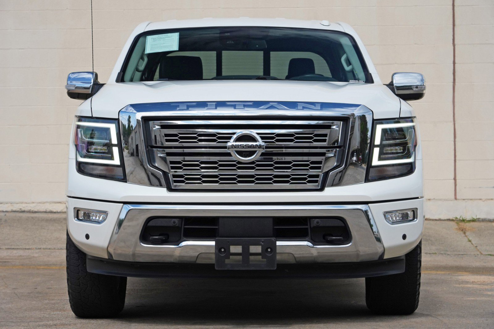 Used 2020 Nissan Titan SL w/ Protection Package 1 AWD/4WD image 6
