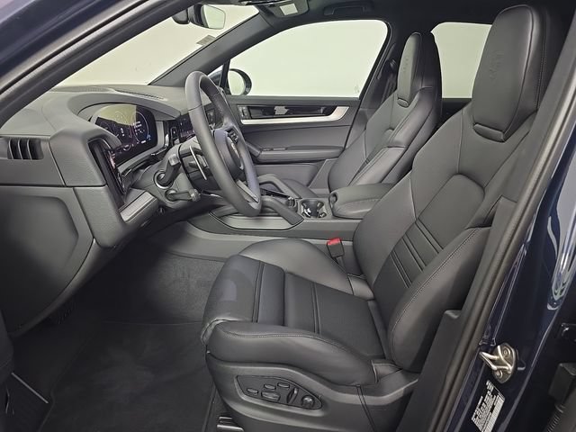 New 2026 Porsche Cayenne AWD/4WD image 5