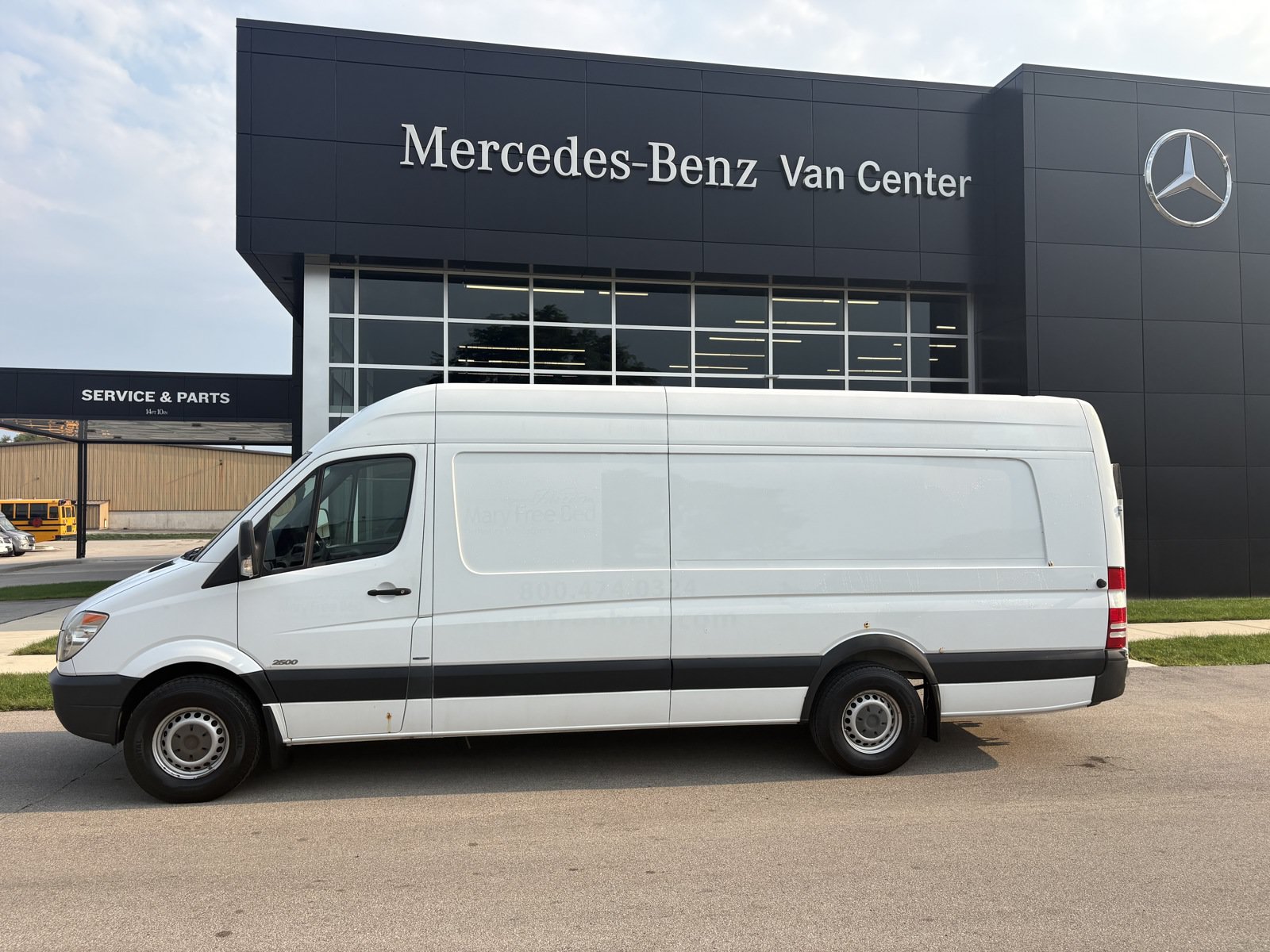 Used 2010 Freightliner Sprinter 2500