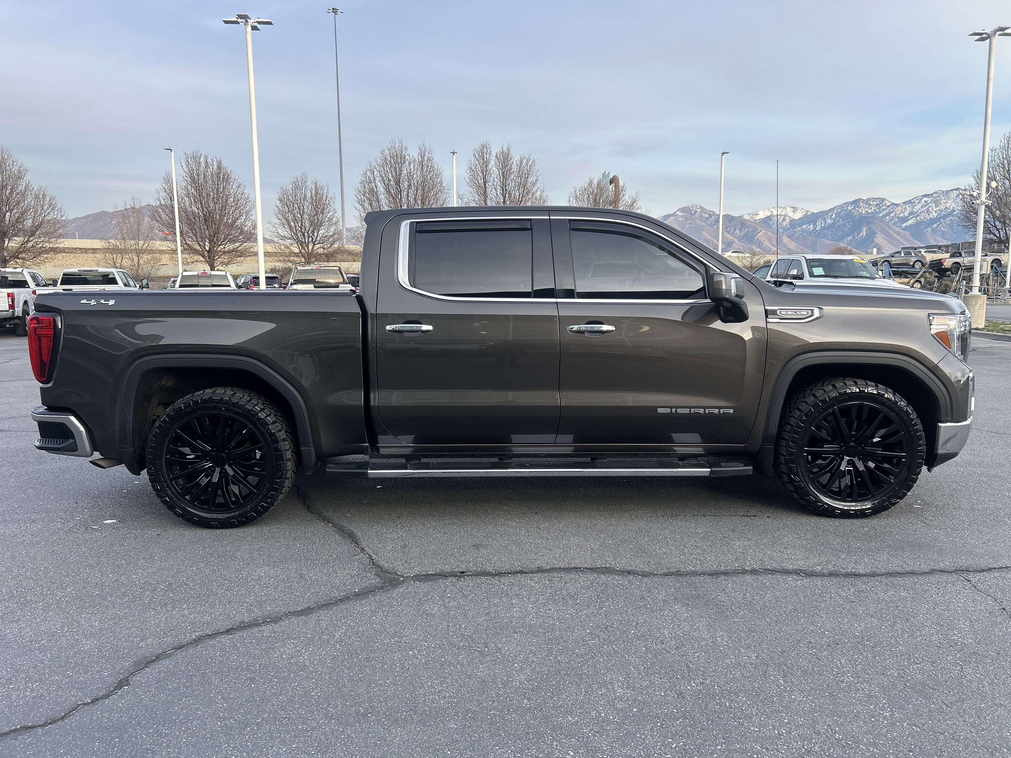 Used 2019 GMC Sierra 1500 SLT w/ SLT Premium Plus Package image 6