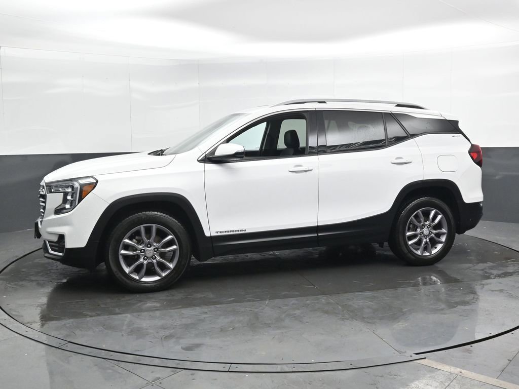 Used 2023 GMC Terrain SLT image 9