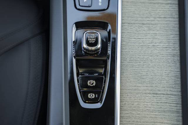 New 2026 Volvo XC60 B5 Plus w/ Climate Package AWD/4WD image 27