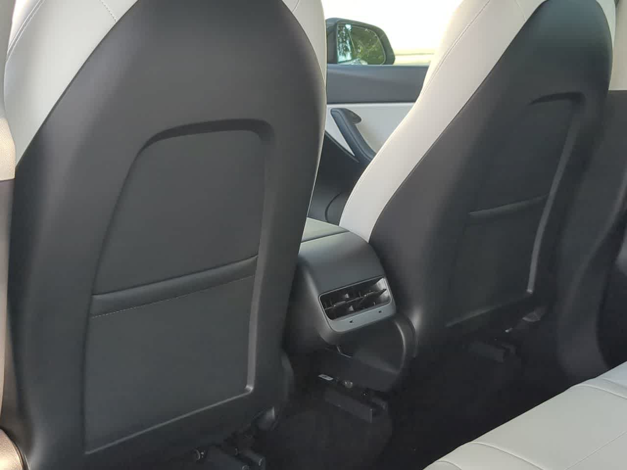 Used 2022 Tesla Model Y Performance AWD/4WD image 18