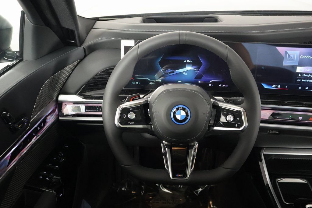 New 2026 BMW i7 eDrive50 w/ M Sport Package RWD image 3