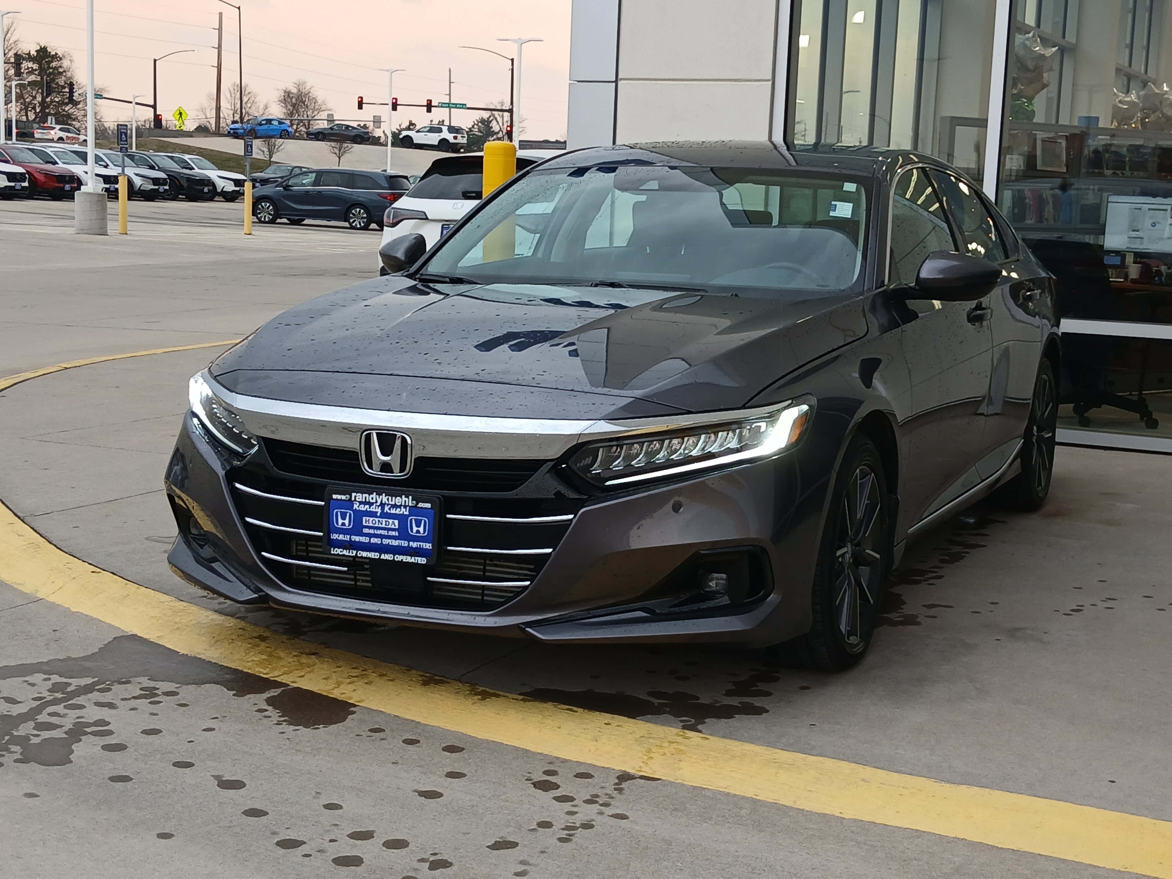 Used 2021 Honda Accord EX-L image 3