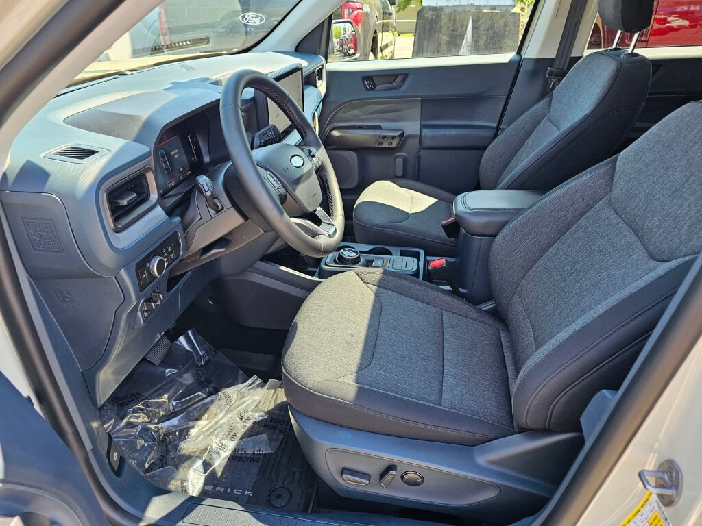 Used 2025 Ford Maverick XLT w/ XLT Luxury Package AWD/4WD image 19