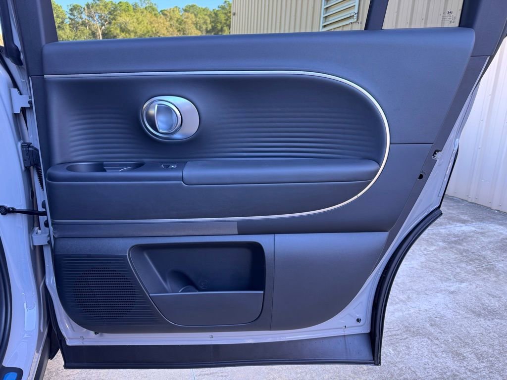 New 2026 Hyundai Ioniq 9 SEL image 24