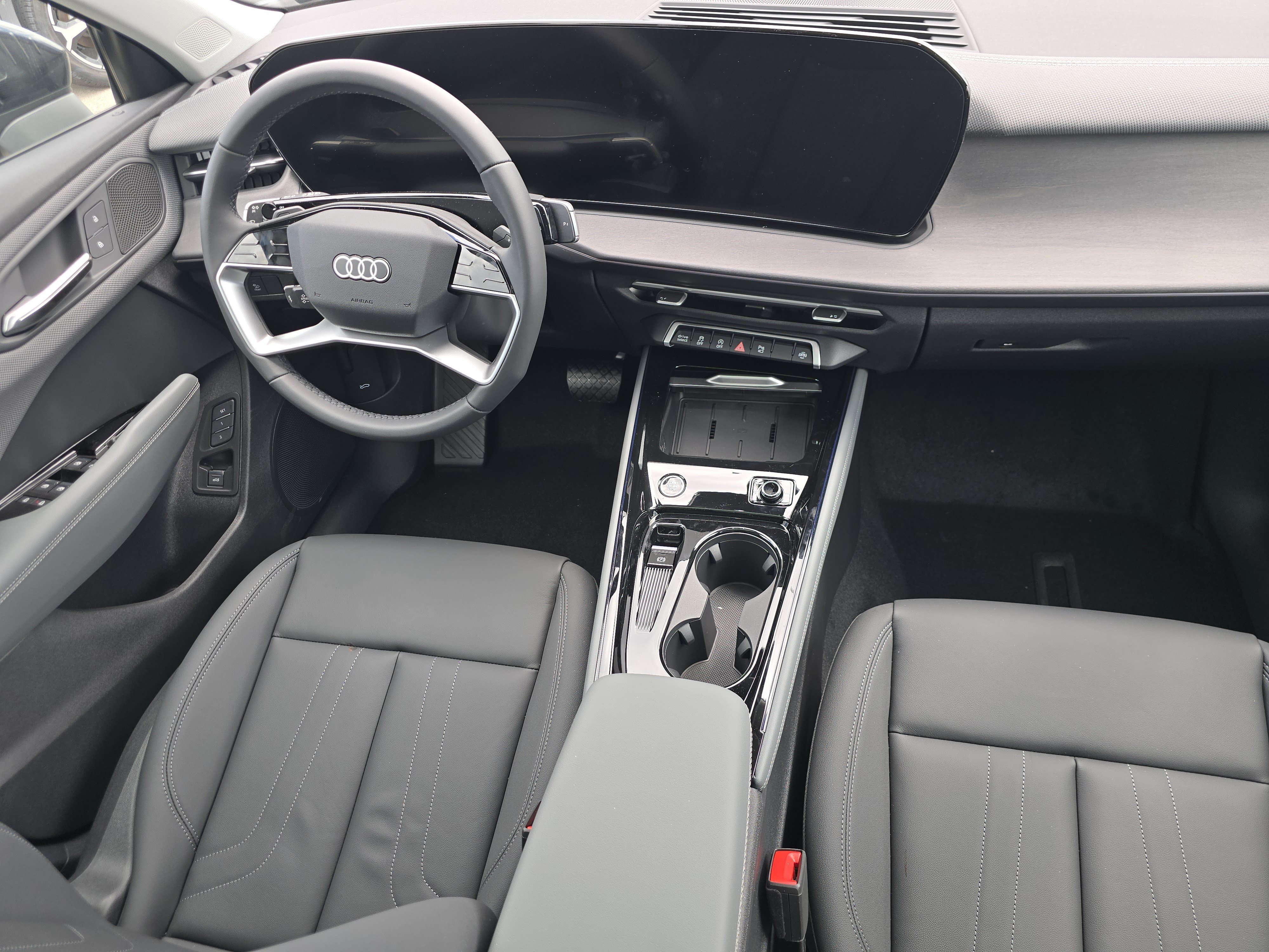 New 2026 Audi Q3 quattro 2.0T AWD/4WD image 19