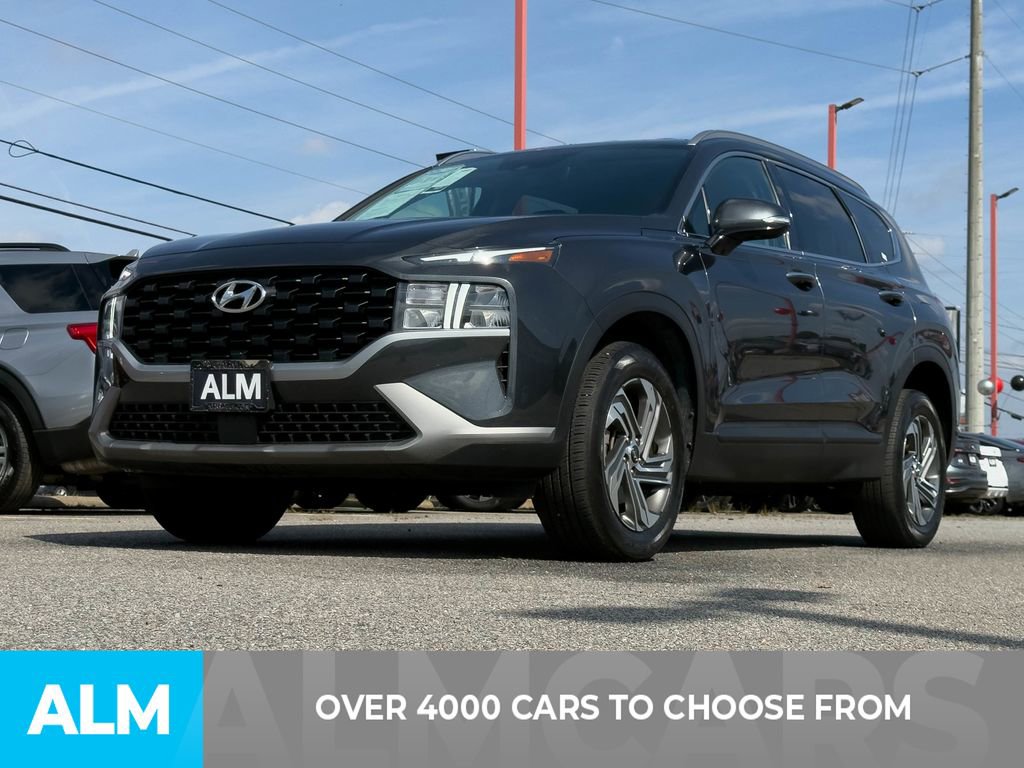 Used 2023 Hyundai Santa Fe SEL image 2