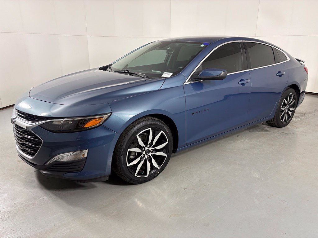 Used 2024 Chevrolet Malibu RS FWD image 4