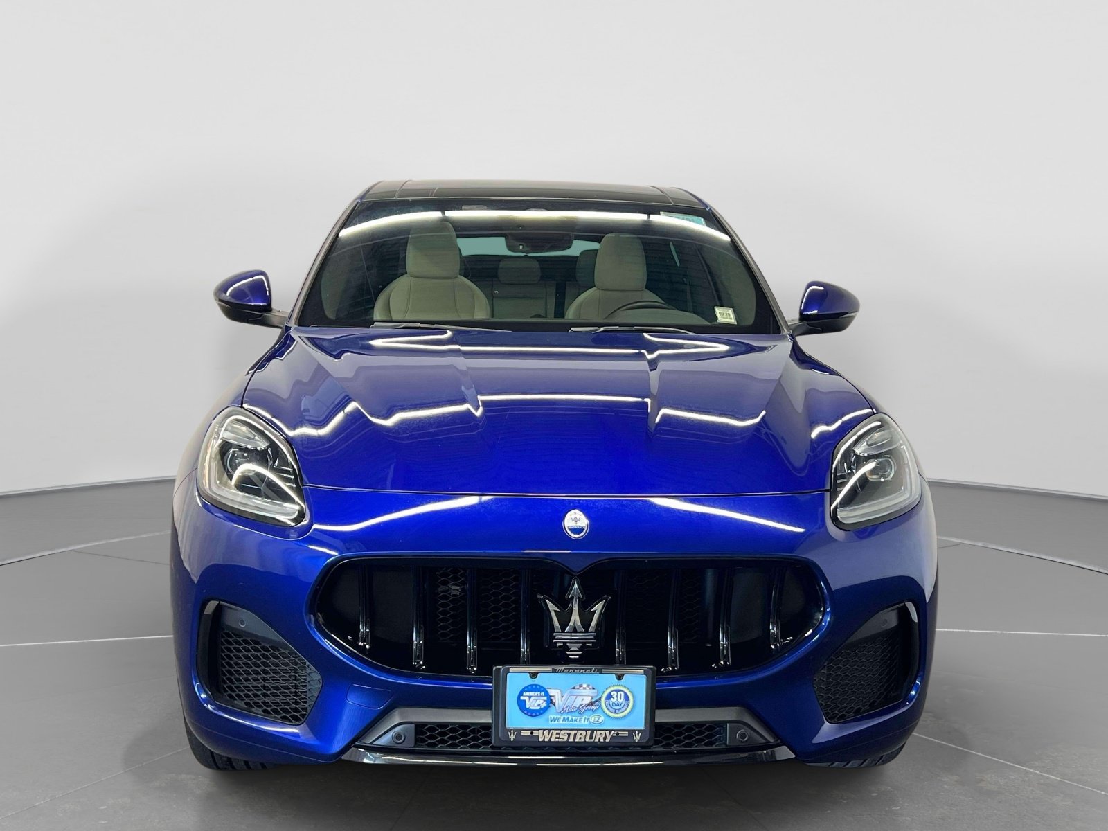 Used 2023 Maserati Grecale Modena AWD/4WD image 2