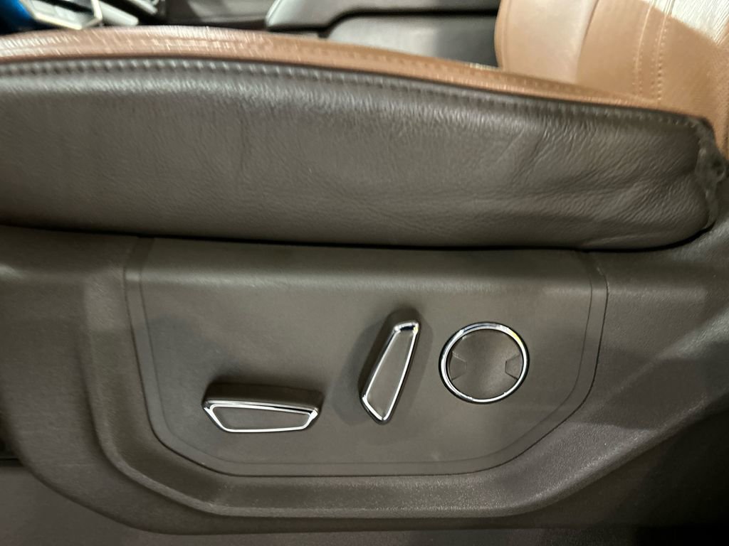 Used 2022 Ford Expedition King Ranch image 11