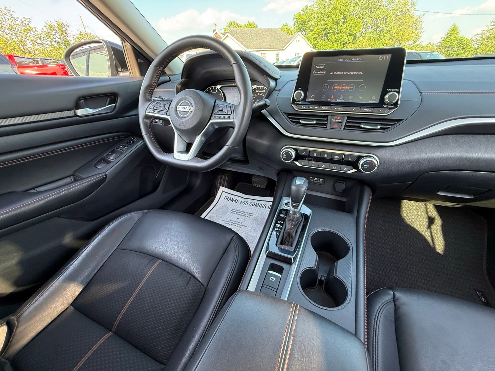 Used 2022 Nissan Altima 2.5 SR w/ Midnight Edition Package AWD/4WD image 3