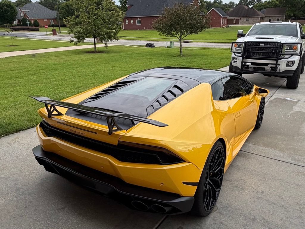 Used 2016 Lamborghini Huracan LP 610-4 AWD/4WD image 6