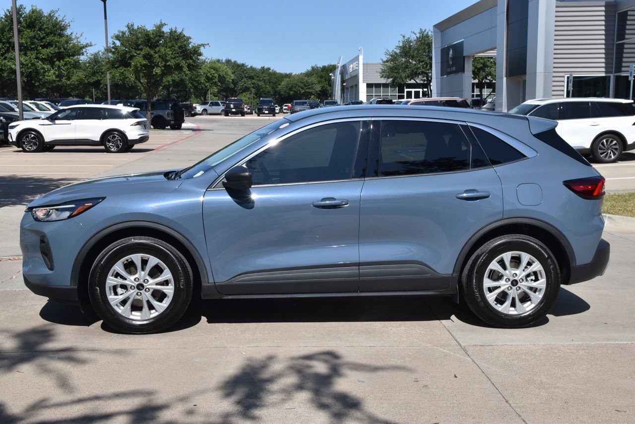 Certified 2024 Ford Escape Active FWD image 12