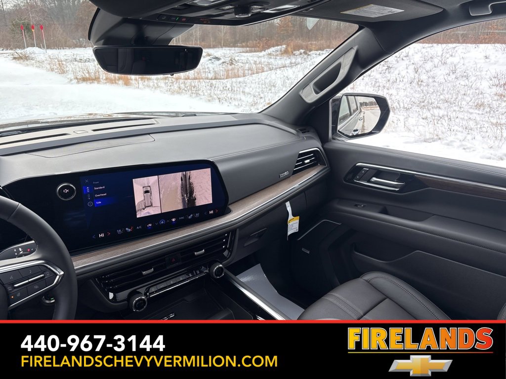 Used 2025 Chevrolet Suburban High Country image 56