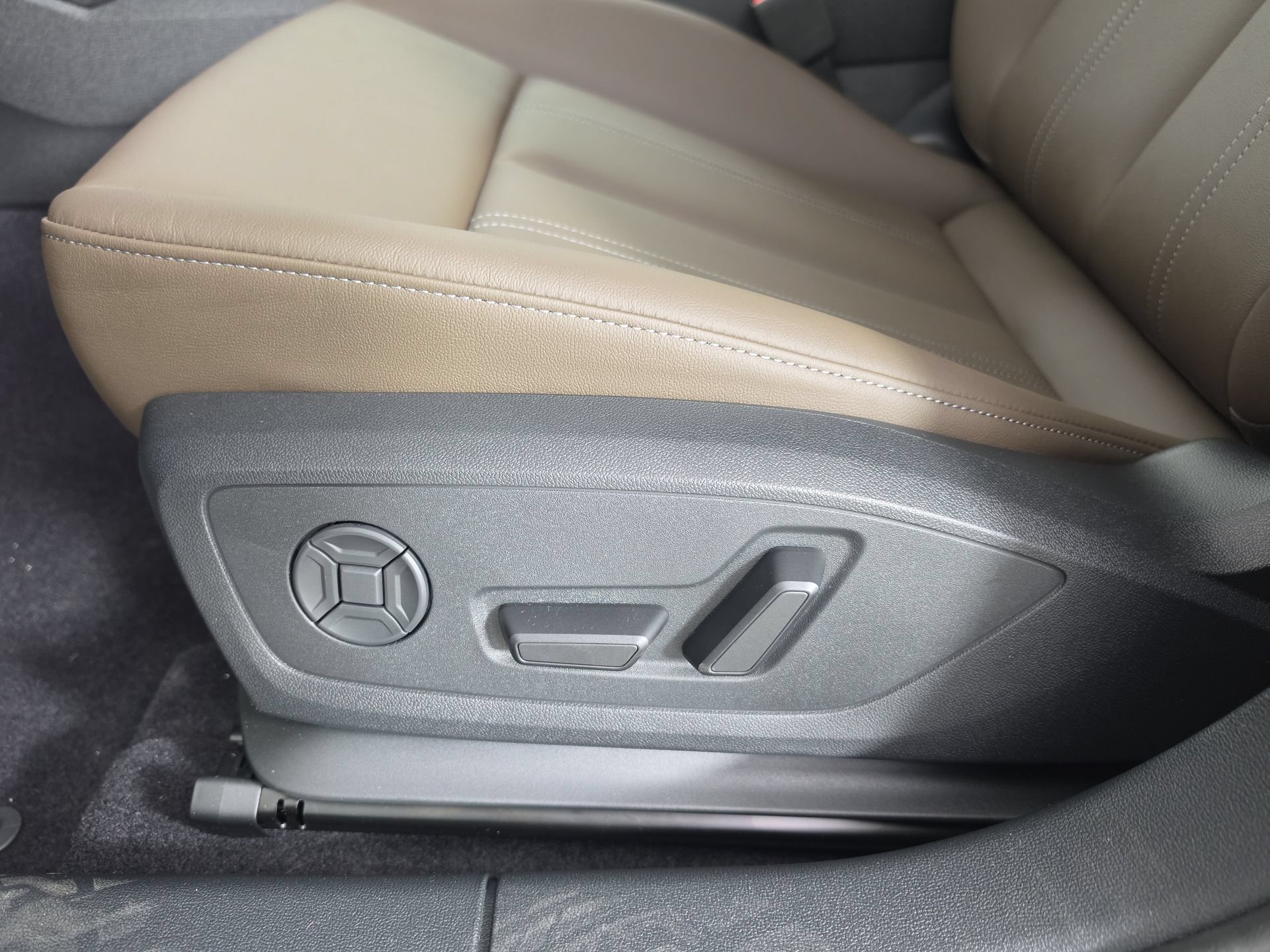 New 2026 Audi A3 2.0T Premium AWD/4WD image 16