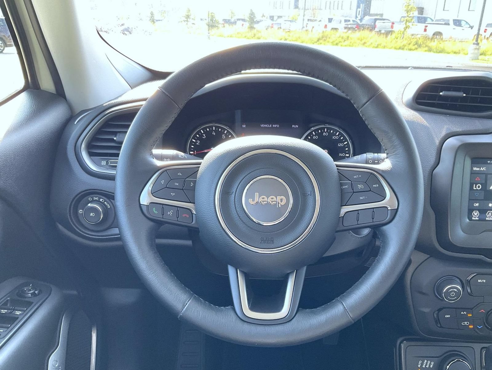 Used 2020 Jeep Renegade Limited AWD/4WD image 13